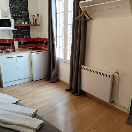 Studio Rue De La Sante Paris Exterior foto